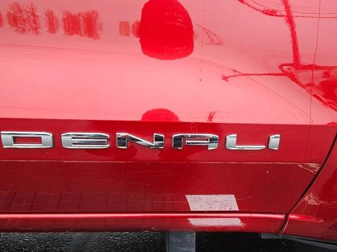 Used 2023 GMC Canyon Denali AWD/4WD image 19
