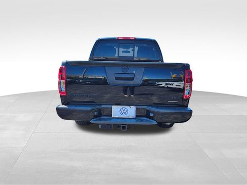 Used 2020 Nissan Frontier SV w/ Midnight Edition Floor Mats AWD/4WD image 5