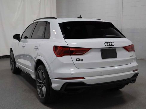 Used 2024 Audi Q3 2.0T Premium AWD/4WD image 3