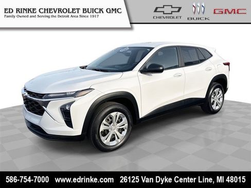 Certified 2024 Chevrolet Trax LS image 1