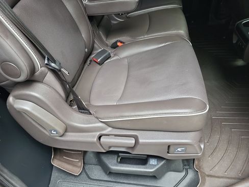 Used 2022 Honda Odyssey Elite image 18