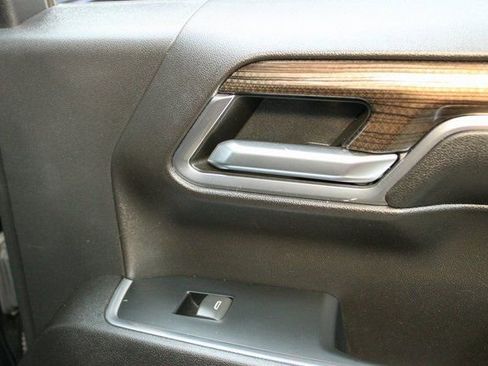 Used 2023 Chevrolet Silverado 1500 RST image 13