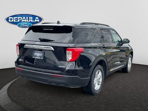 Used 2023 Ford Explorer XLT AWD/4WD image 7