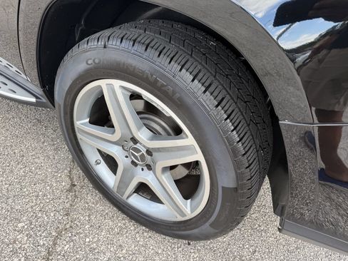 Used 2015 Mercedes-Benz GL 450 4MATIC image 10
