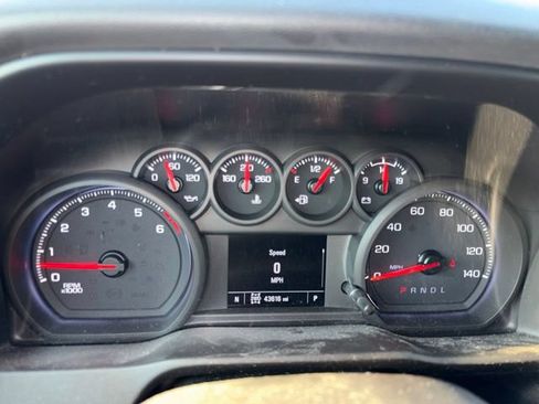Used 2022 Chevrolet Silverado 2500 Custom w/ Custom Value Package AWD/4WD image 11