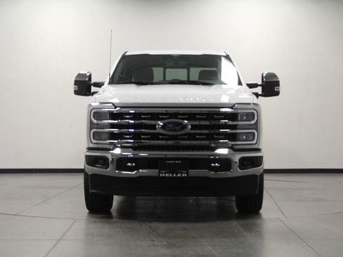 Used 2024 Ford F250 Lariat w/ Chrome Package image 9