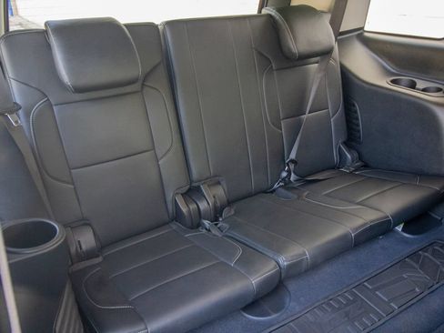 Used 2020 Chevrolet Tahoe Premier AWD/4WD image 21