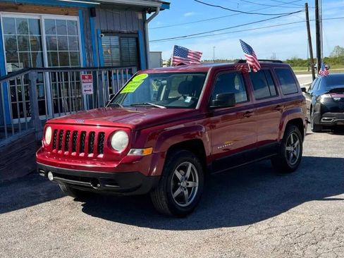 Used 2012 Jeep Patriot Sport w/ PWR Value Group image 2