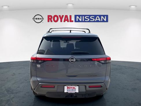 New 2026 Nissan Pathfinder Platinum FWD image 6