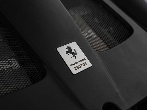 Used 2022 Ferrari 812 GTS RWD image 33