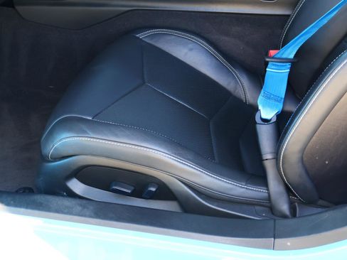 Used 2022 Chevrolet Corvette Stingray Coupe w/ Z51 Performance Package image 12