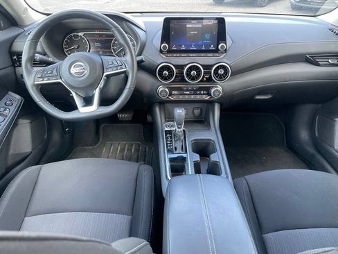 Certified 2023 Nissan Sentra SV w/ All-Weather Package FWD image 10