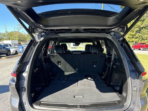 Used 2024 Jeep Grand Cherokee L Laredo image 14