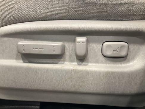 Used 2019 Honda Pilot EX image 11