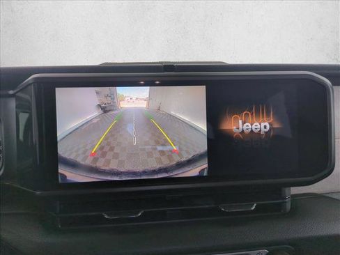 Used 2024 Jeep Wrangler Sport AWD/4WD image 14