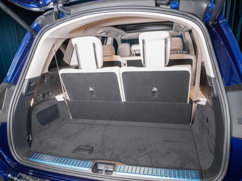 New 2026 Mercedes-Benz GLS 580 4MATIC image 6