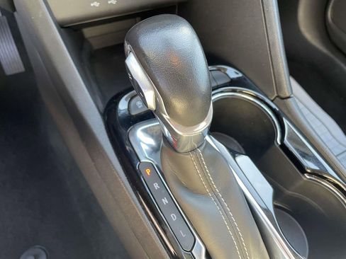 Used 2024 Buick Encore GX Preferred FWD image 25