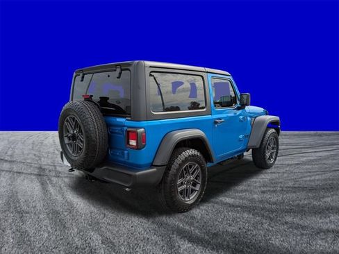 Used 2026 Jeep Wrangler Sport AWD/4WD image 4
