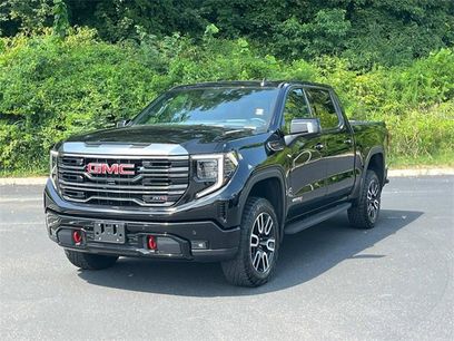 Used 2024 GMC Sierra 1500 AT4 w/ Technology Package