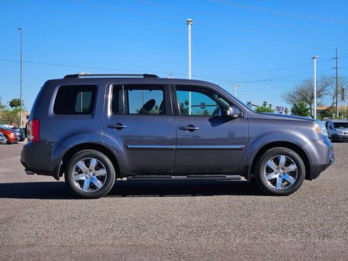 Used 2015 Honda Pilot Touring image 4