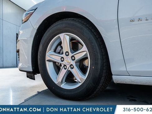 Used 2024 Chevrolet Malibu LT image 34