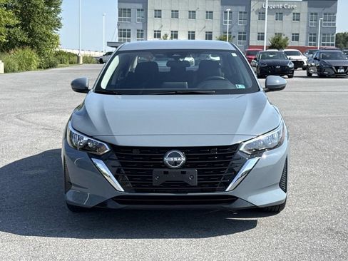 Used 2025 Nissan Sentra SV FWD image 29