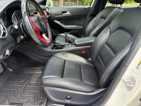 Used 2016 Mercedes-Benz GLA 250 4MATIC image 16