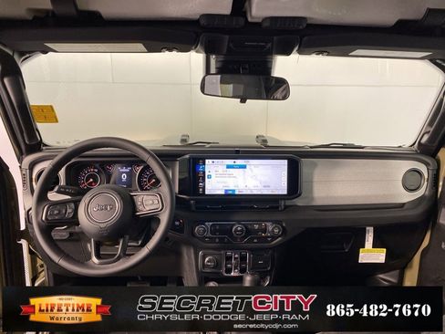 New 2025 Jeep Gladiator Sport image 26