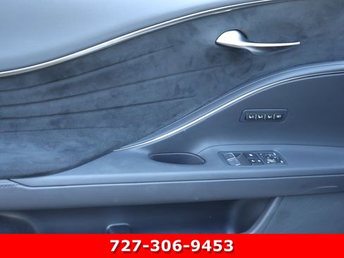 Used 2019 Lexus LC 500 Coupe w/ Performance Package image 14