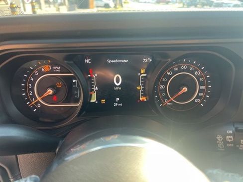 New 2026 Jeep Wrangler Unlimited Sahara AWD/4WD image 9