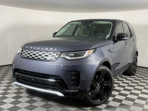 New 2025 Land Rover Discovery Metropolitan Edition image 1