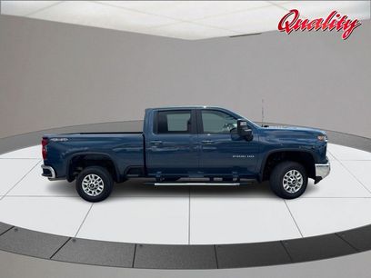 Used 2025 Chevrolet Silverado 2500 LT w/ Convenience Package