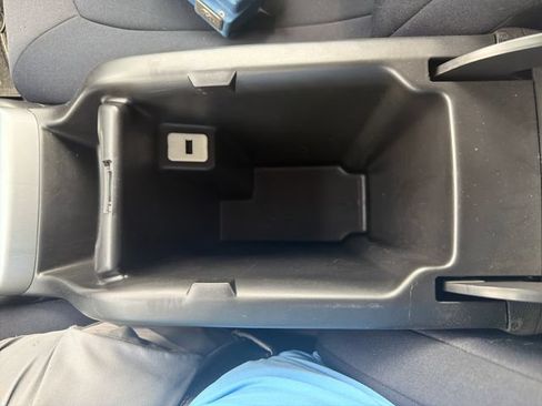 Used 2018 Chevrolet Colorado LT AWD/4WD image 31