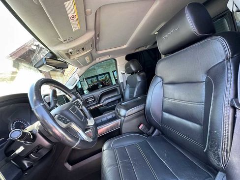Used 2015 GMC Sierra 2500 Denali w/ Duramax Plus Package image 8