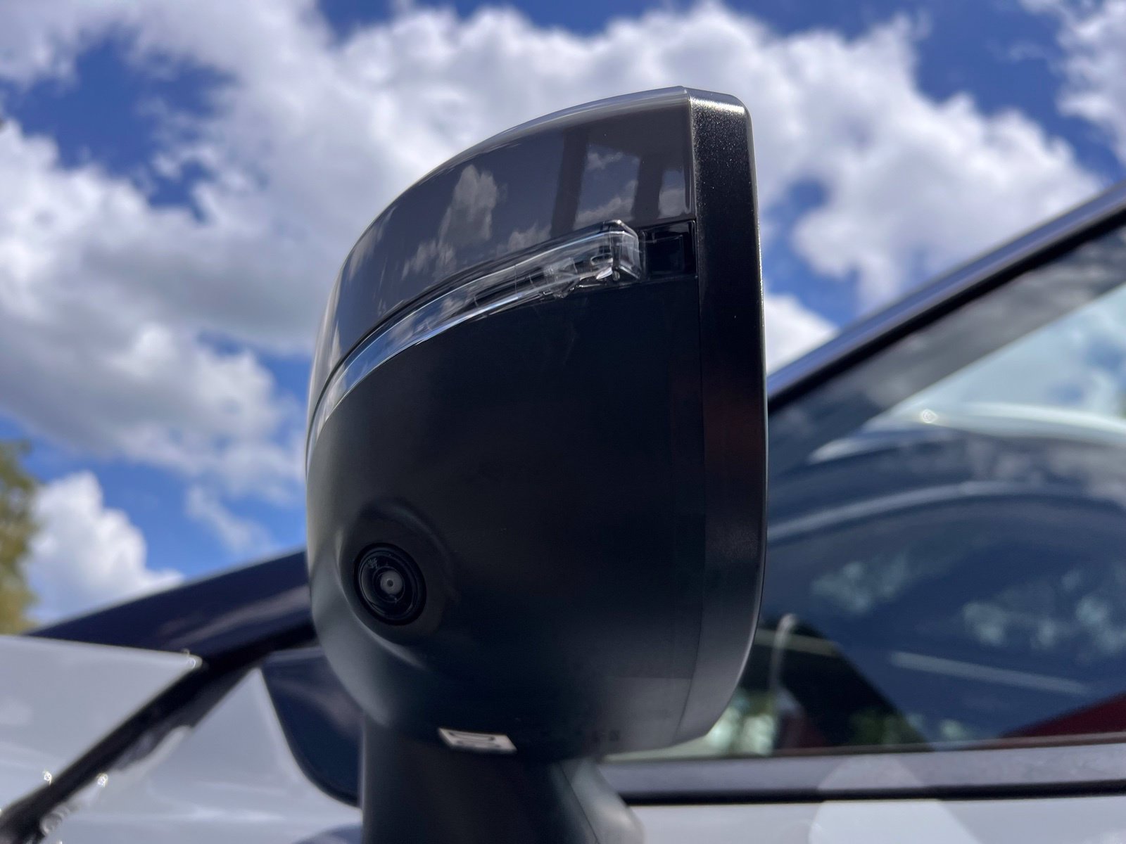 Used 2023 Nissan Rogue Platinum w/ Platinum Premium Package FWD image 28