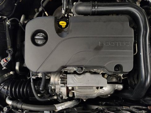 Used 2024 Chevrolet Malibu LT FWD image 30