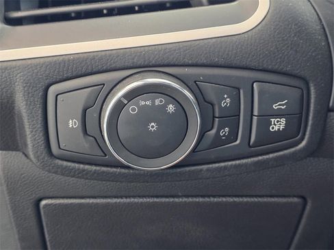 Used 2022 Ford Edge SEL w/ Convenience Package image 24