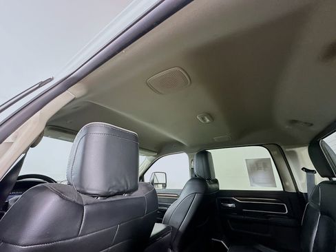 Used 2024 RAM 2500 Laramie image 12