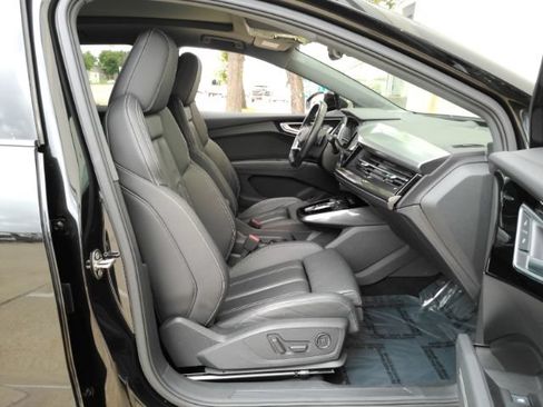 Used 2022 Audi Q4 e-tron Prestige w/ S Line Plus Package AWD/4WD image 22