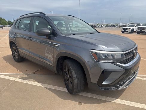 Used 2022 Volkswagen Taos S w/ IQ Drive S Package FWD image 5