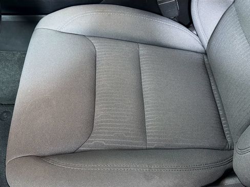 Used 2020 RAM 1500 Big Horn AWD/4WD image 18