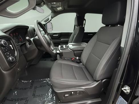 Certified 2024 Chevrolet Silverado 2500 Custom w/ Custom Convenience Package image 18