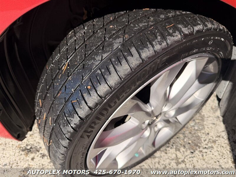 Used 2014 MAZDA MAZDA3 s Touring FWD image 21