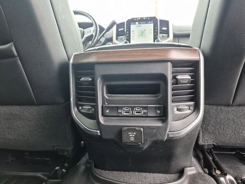 Used 2022 RAM 2500 Laramie AWD/4WD image 13