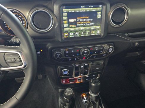 Used 2023 Jeep Wrangler Unlimited Rubicon w/ Xtreme 35 Tire Package image 9