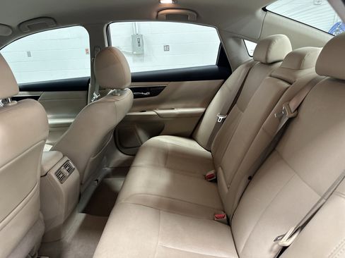 Used 2014 Nissan Altima 2.5 SL FWD image 31