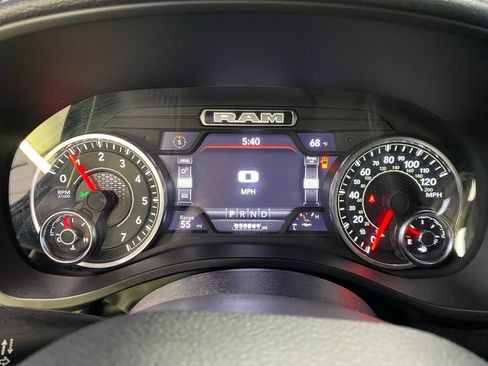 Used 2024 RAM 1500 Laramie image 25