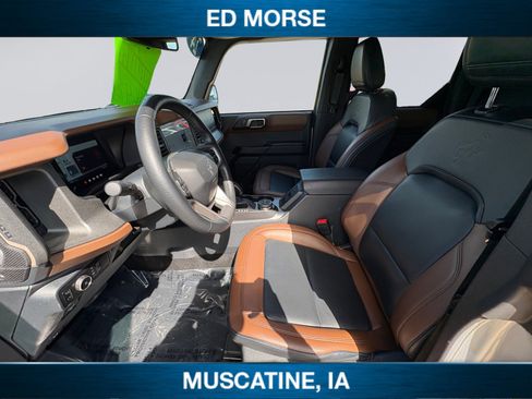 Used 2024 Ford Bronco Outer Banks AWD/4WD image 9