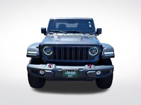 Used 2025 Jeep Wrangler Unlimited Rubicon AWD/4WD image 9