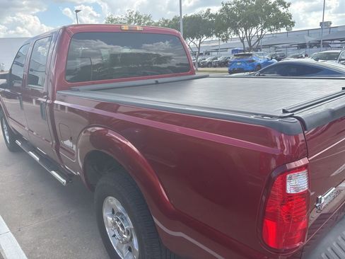 Used 2015 Ford F250 XLT w/ XLT Value Package image 7